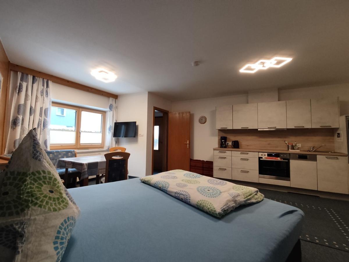 Appartements Pfausler Oetz Ngoại thất bức ảnh