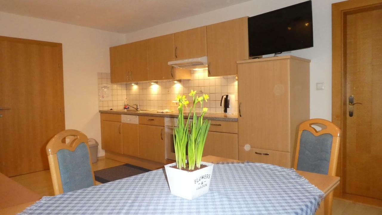 Appartements Pfausler Oetz Ngoại thất bức ảnh