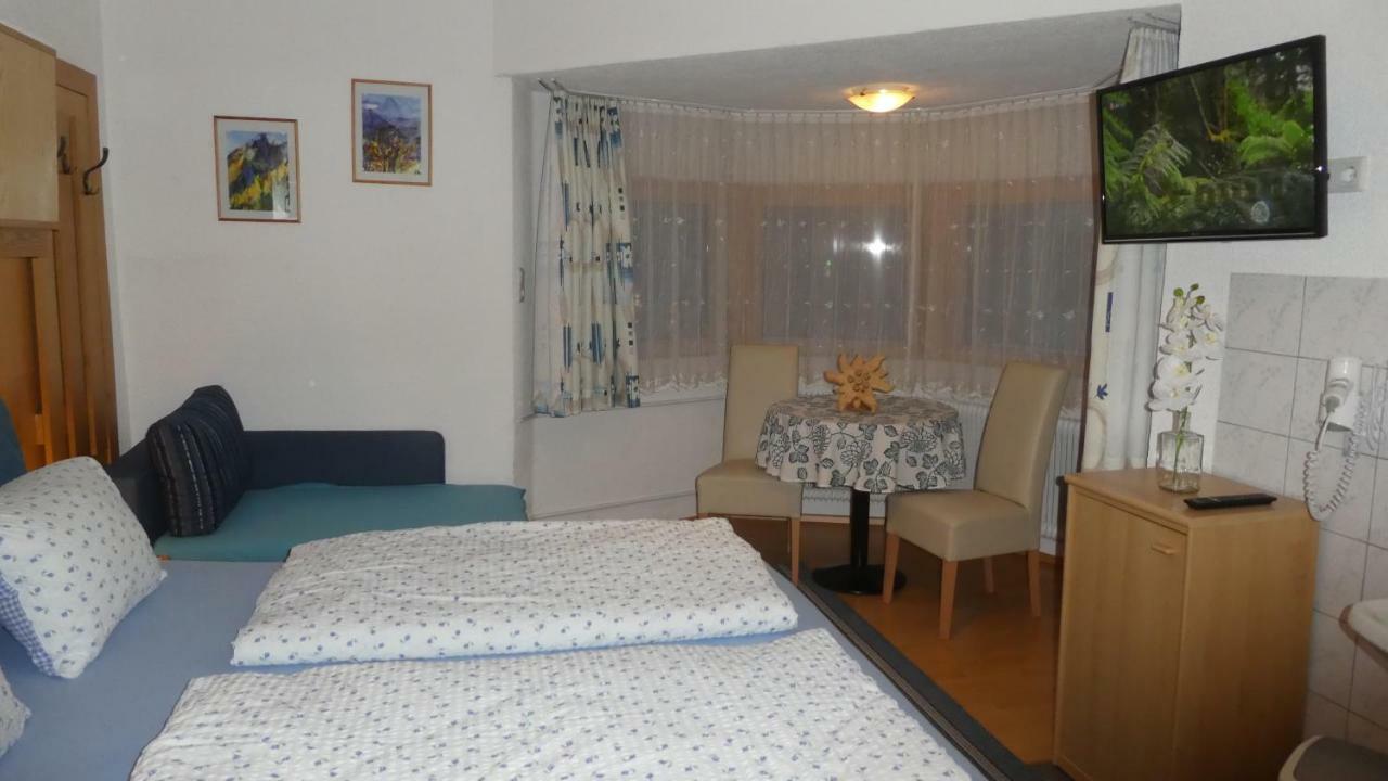 Appartements Pfausler Oetz Ngoại thất bức ảnh